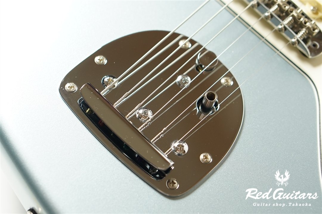 Model JM. Glassy #093 - Ice Blue Metallic